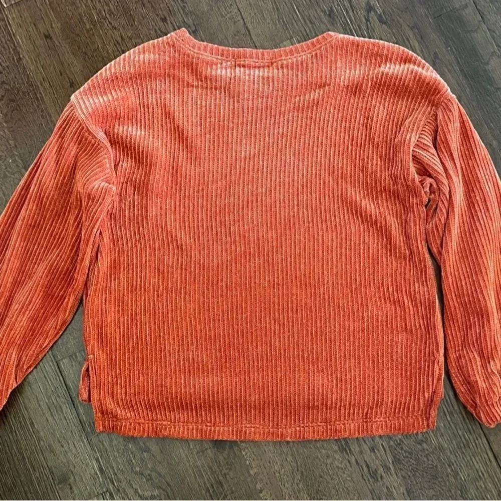 Old navy girls Orange Sweater size L(10-12)